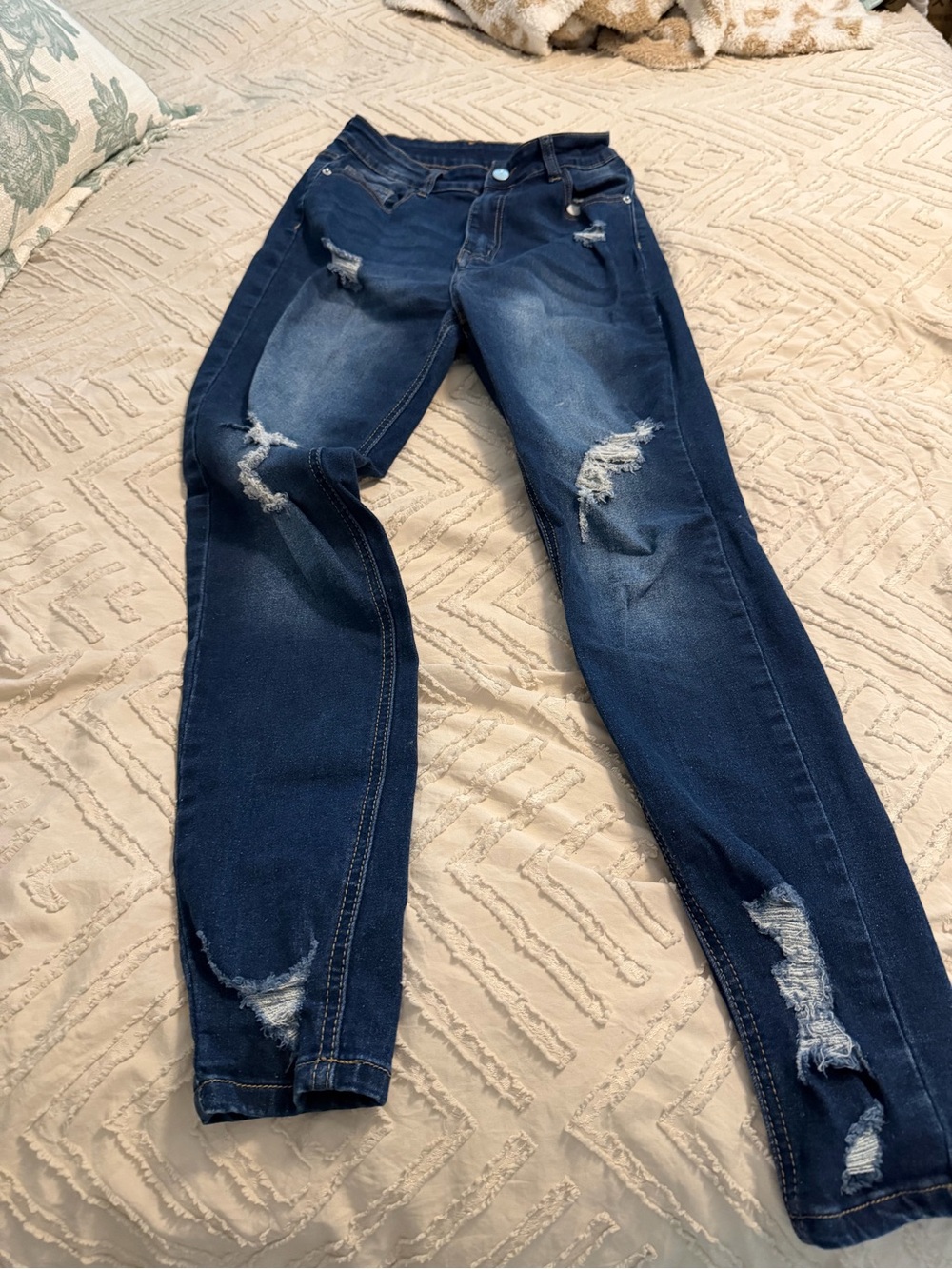 SHEIN Dark Blue Distressed Skinny Jeans